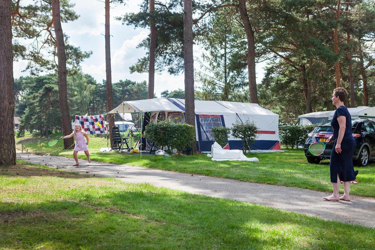Camping Blauwe Meer Nv Hotel ลอมเมล ภายนอก รูปภาพ